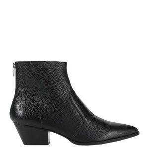 STEVE MADDEN BLACK ANKLE BOOTIES  Size 8.5